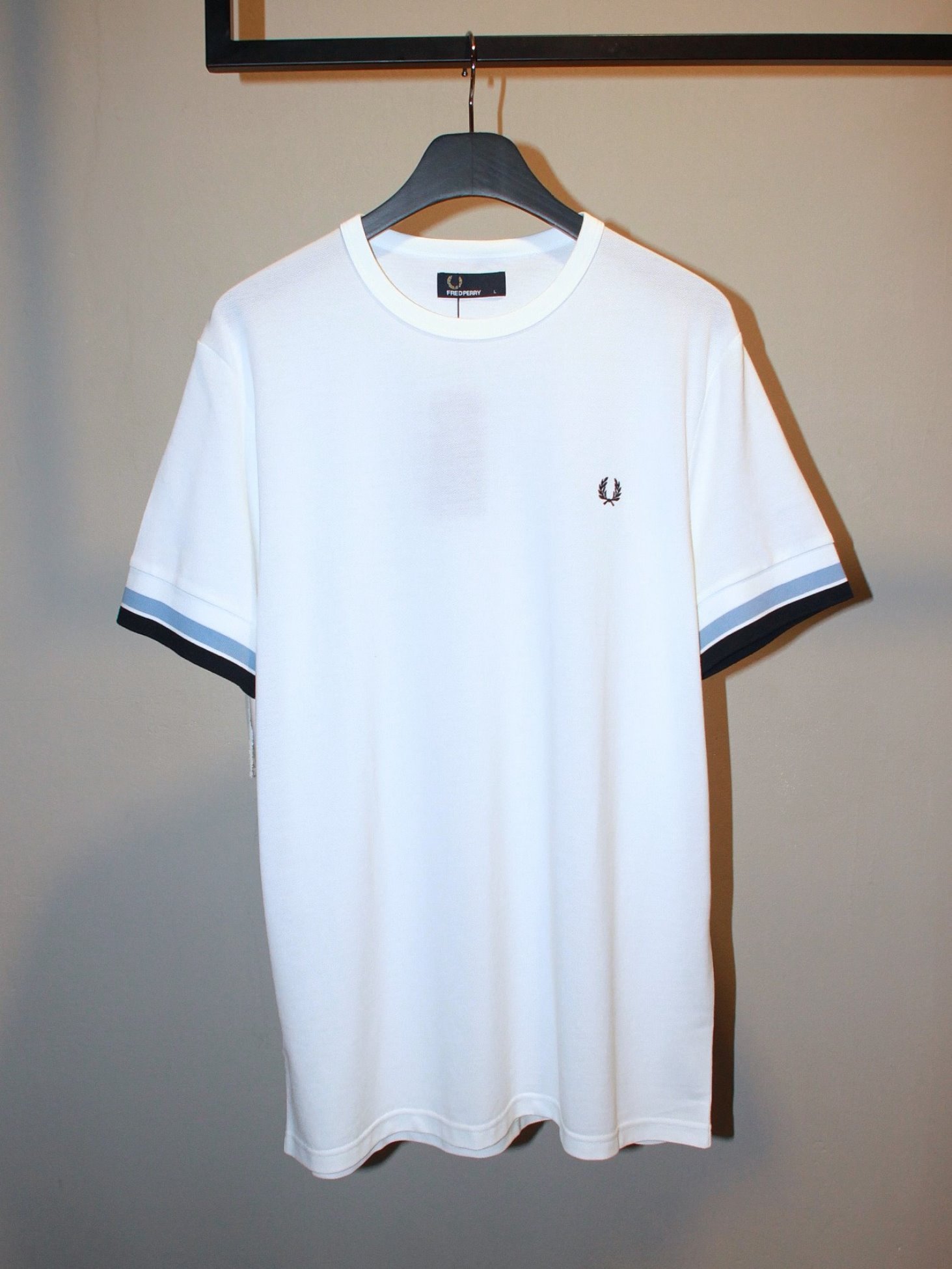 [Fred Perry] Bold Tipped T-Shirt - Snow White
