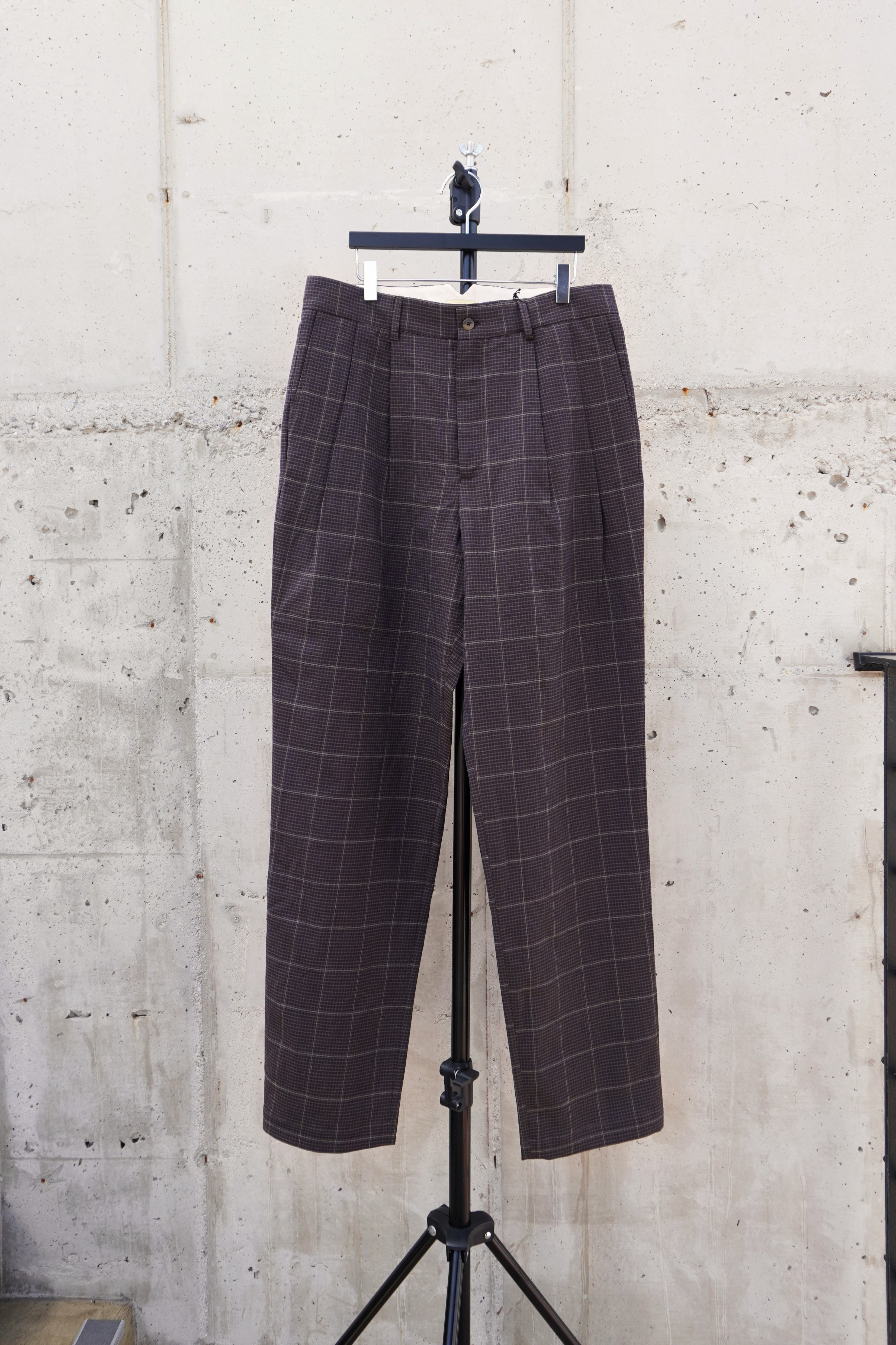 [DE BONNE FACTURE] Two Pleat Trousers - Dark Brown Checks